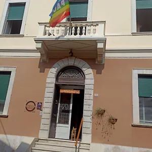 https://ostello-delle-cartiere.it-lombardy.com
