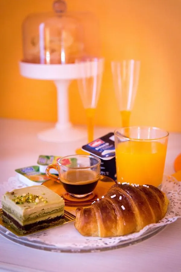 *** Bed & Breakfast Colors B&B Palermo Italia