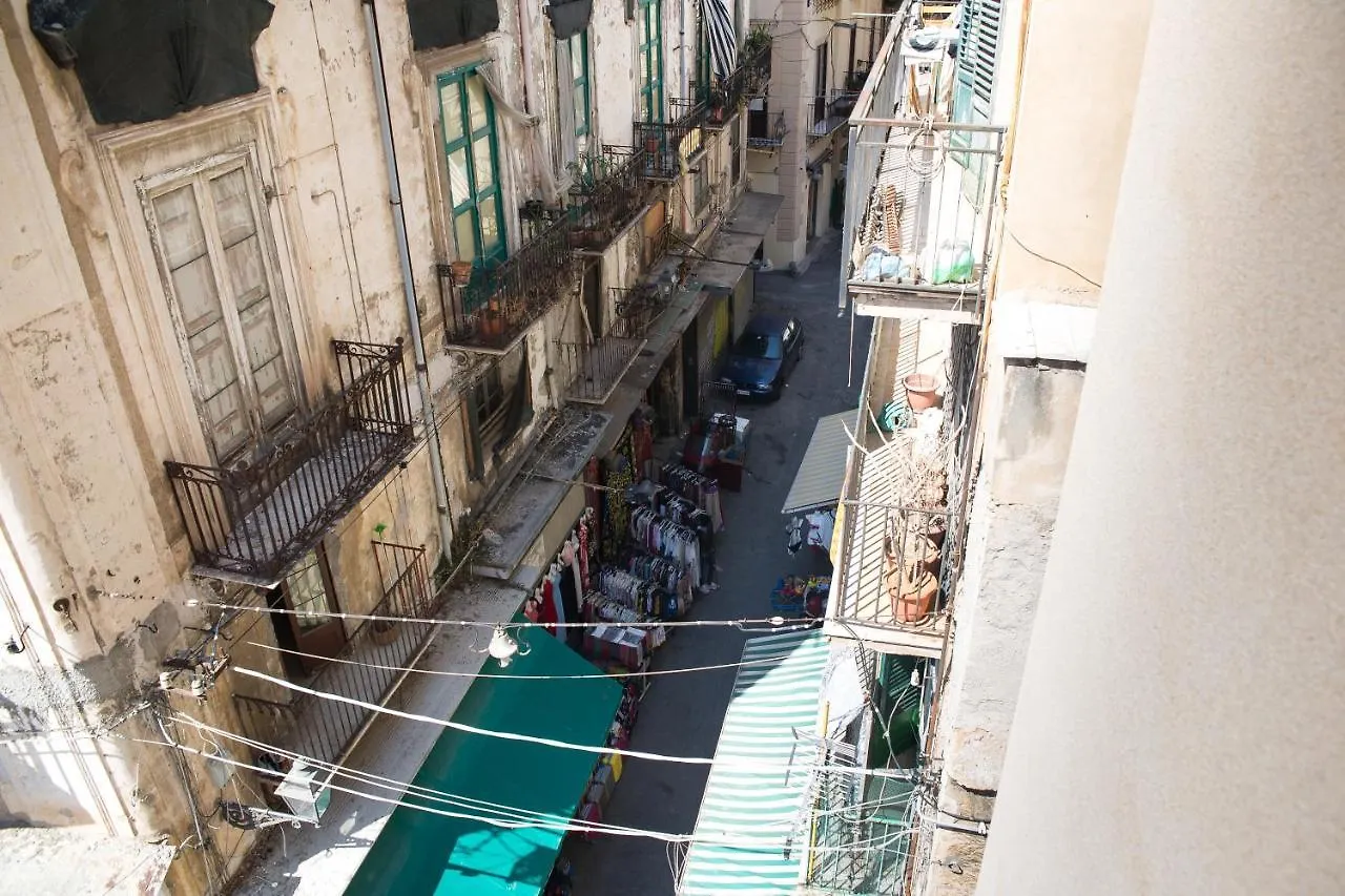 Colors B&B Palermo Bed & Breakfast